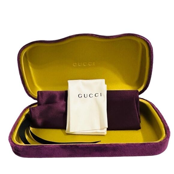 Gucci large sung case